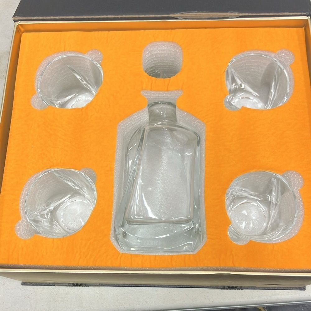 Kanars Crystal Whiskey Decanter Set with Glasses
